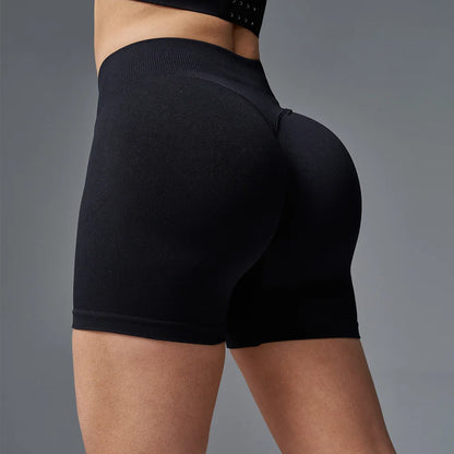 Shorts de cintura alta que realçam o quadril