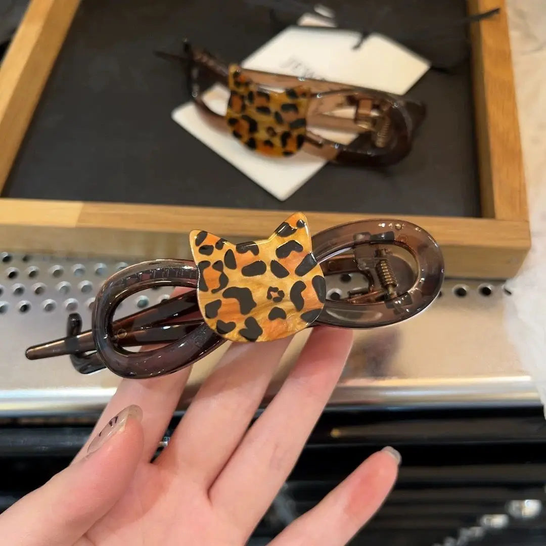 Elegante pinza para el cabello con diseño de cuentas acrílicas y perlas de imitación, accesorio elegante para el cabello de mujer.